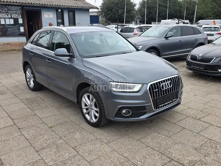 Audi Q3 2013 photo 2