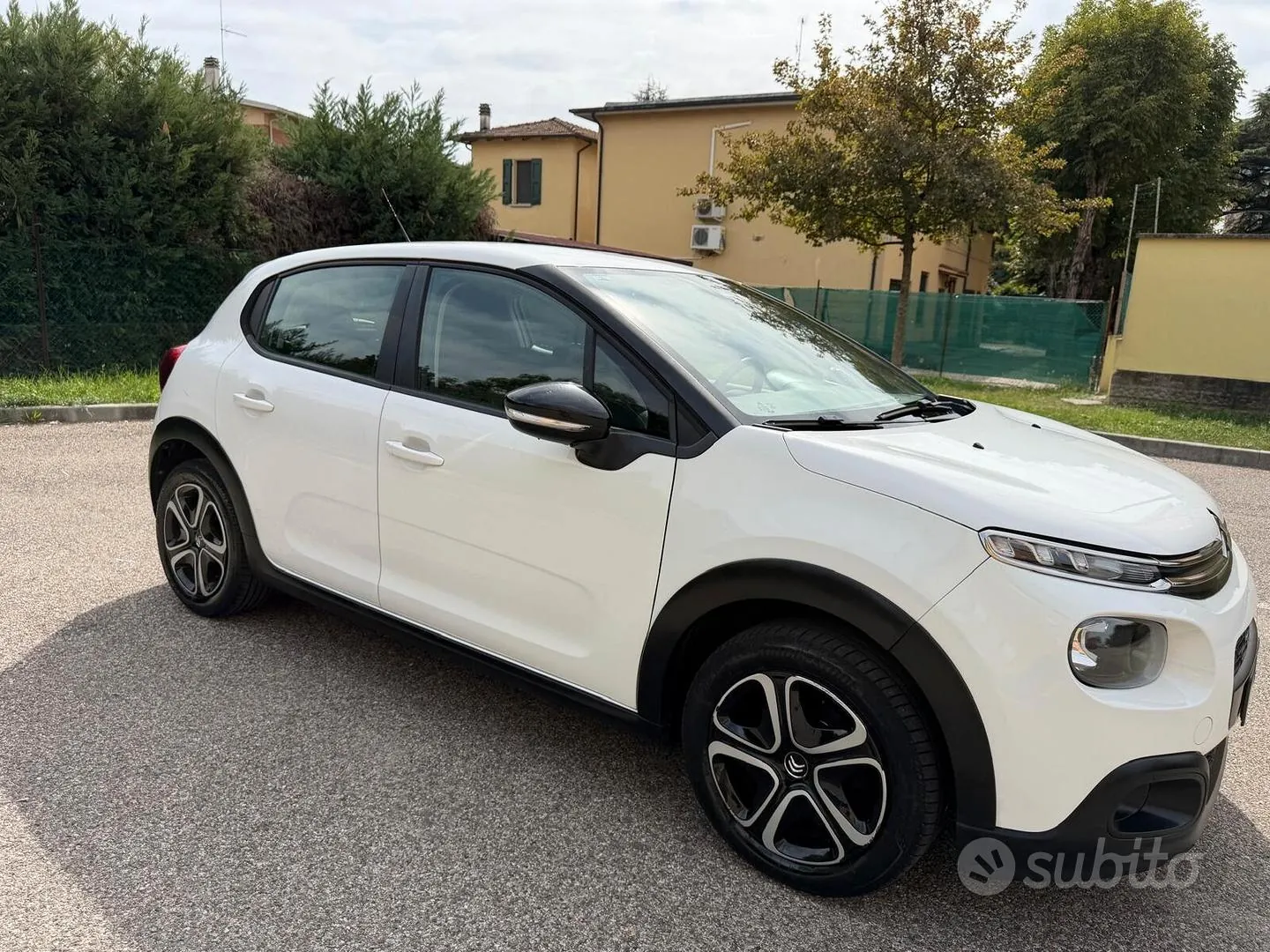 Citroen C3 2017 photo 2
