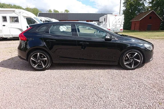 Volvo V40 2016 photo 2