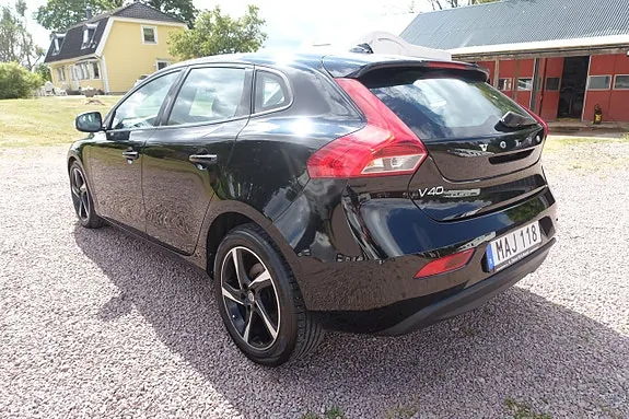 Volvo V40 2016 photo 4