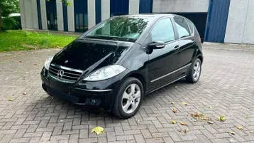 Mercedes-Benz A180