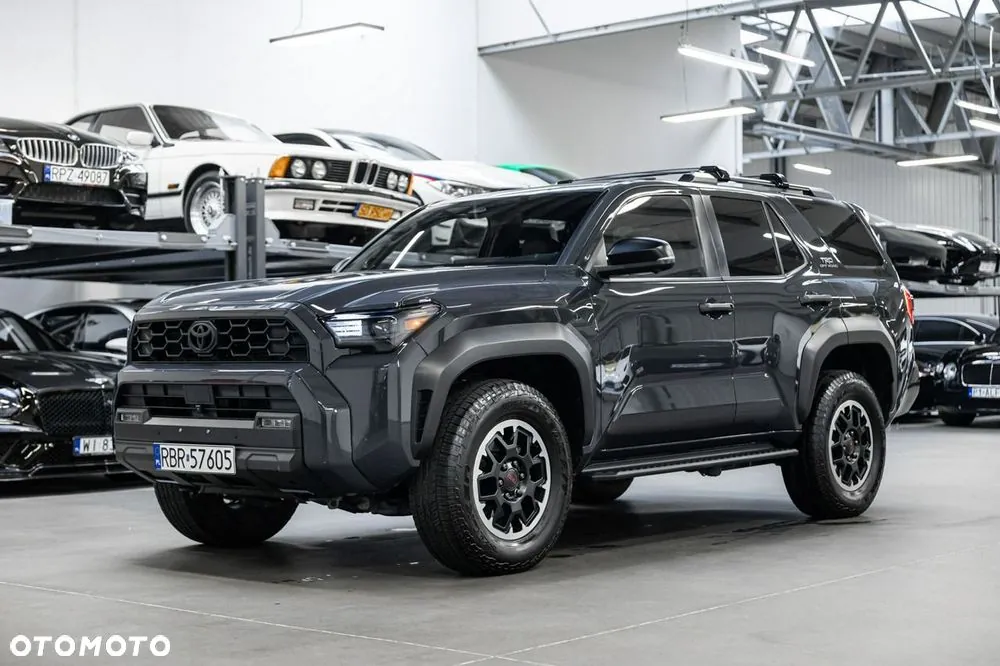Toyota 4Runner 2025 photo 3