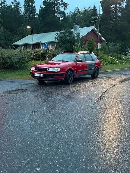 Audi 100 1994 photo 2