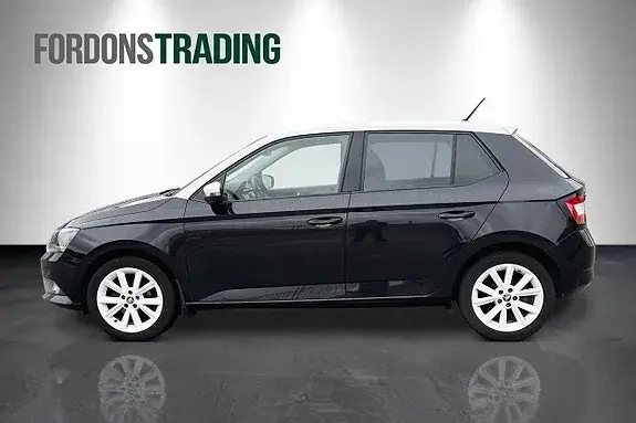 Skoda Fabia 2015 photo 5