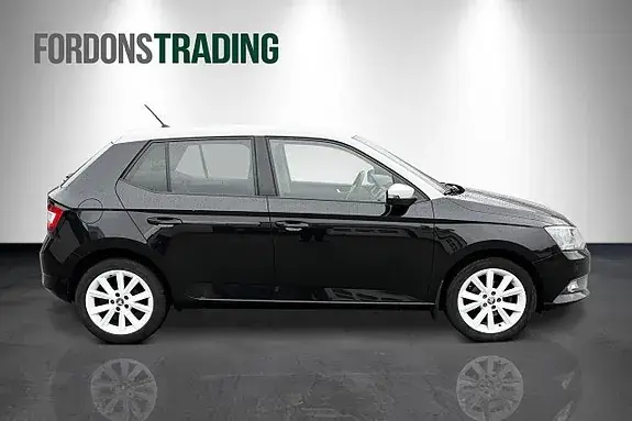 Skoda Fabia 2015 photo 4