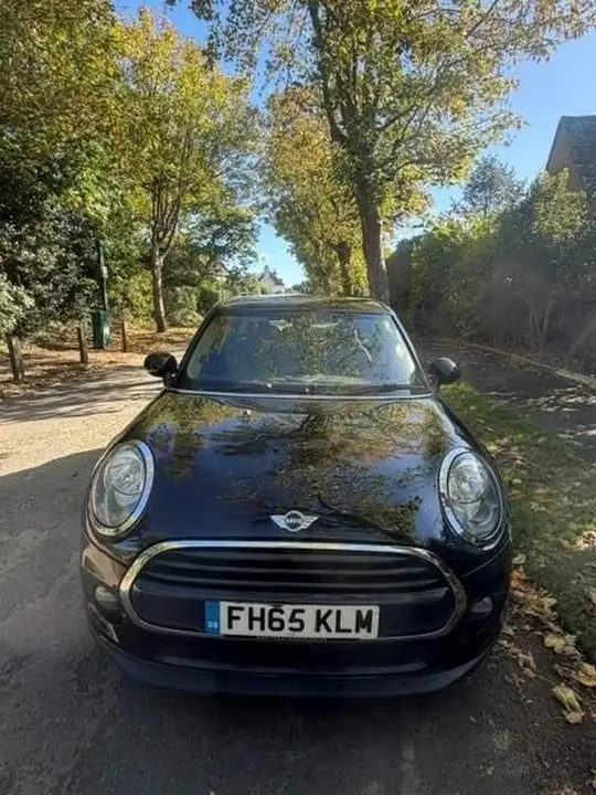 Mini Cooper D 2015 photo 2