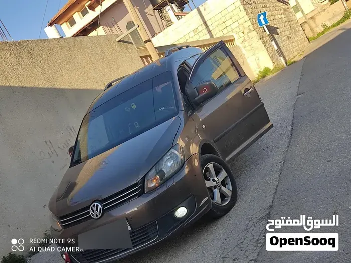 Volkswagen Caddy 2015 photo 2