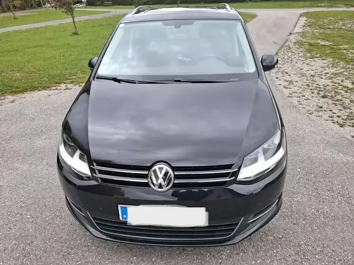 Volkswagen Sharan 2017 photo 2