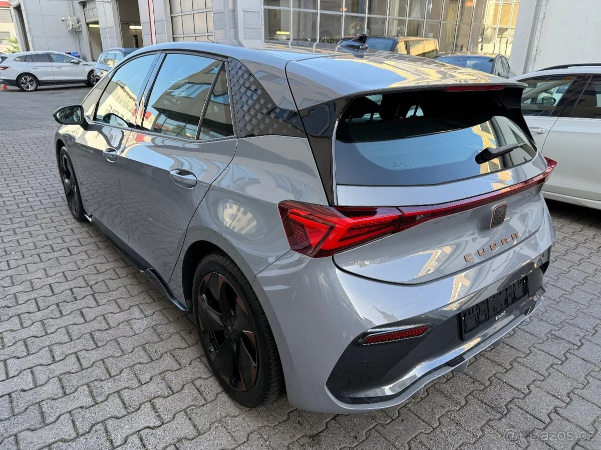Cupra Born 2022 photo 5