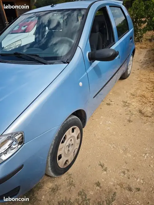 Fiat Punto 2006 photo 2