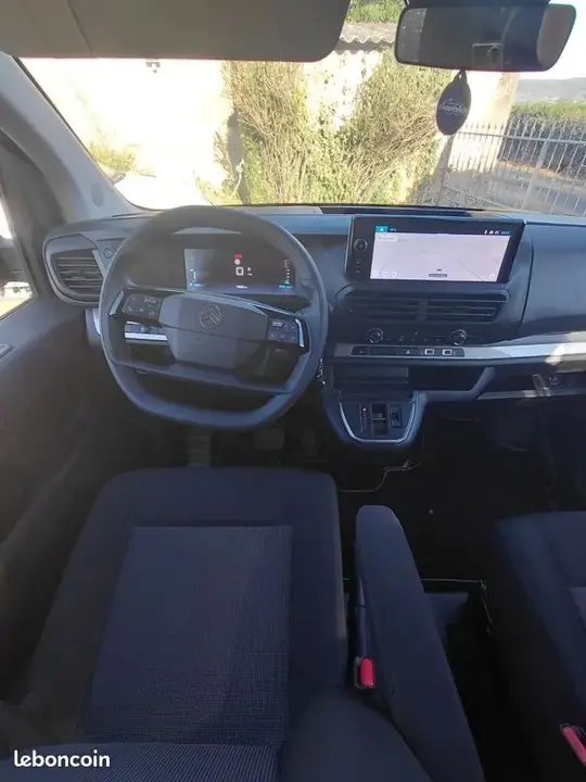 Citroen Jumpy 2025 photo 2
