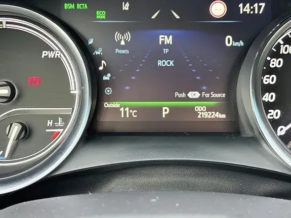 Toyota Camry 2021 photo 4