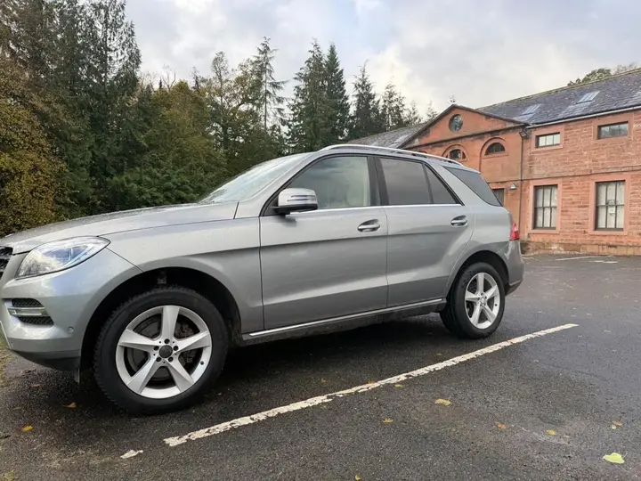 Mercedes-Benz M-Class 2015 photo 2