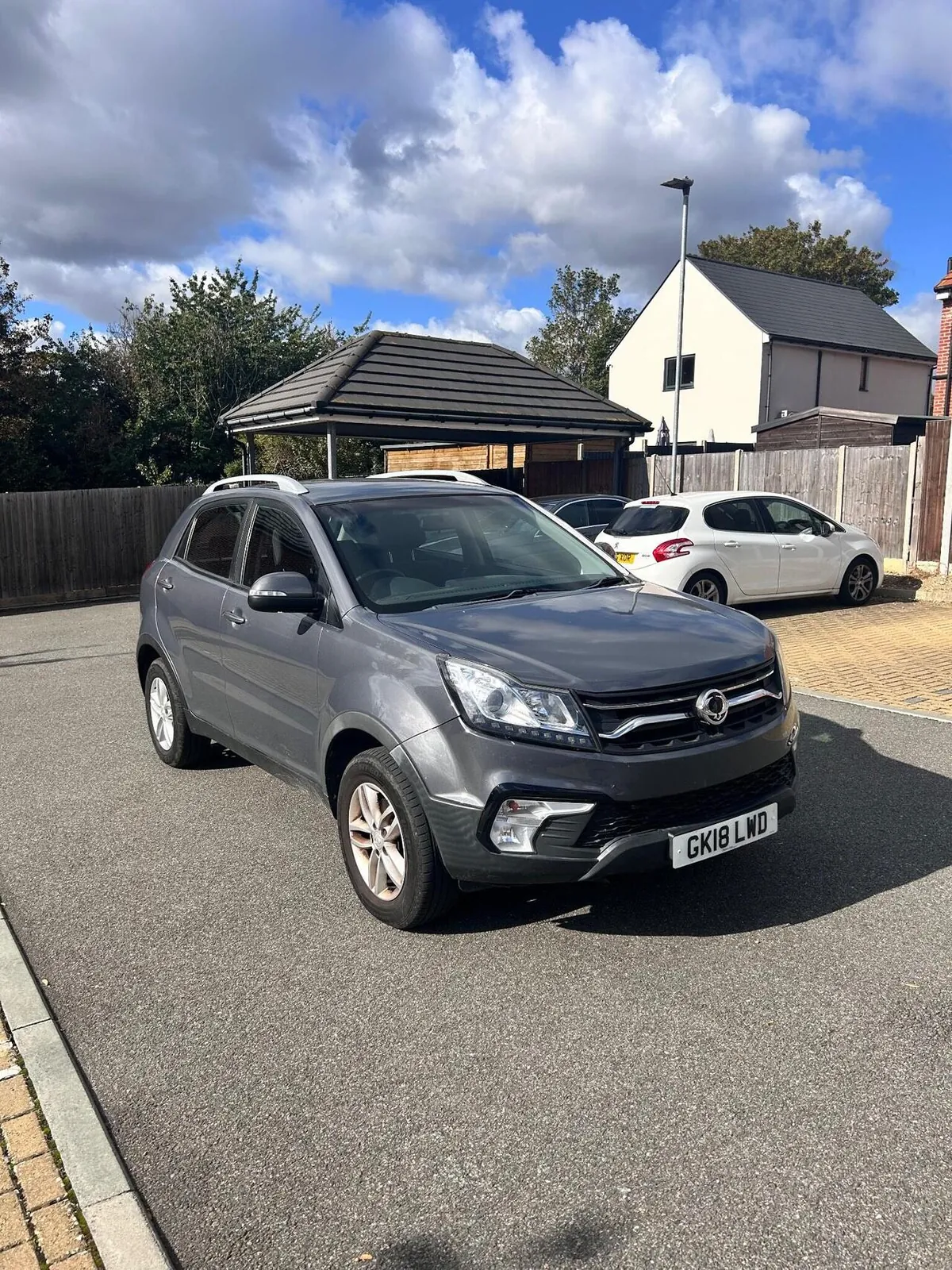 KG Mobility Korando 2018 photo 2