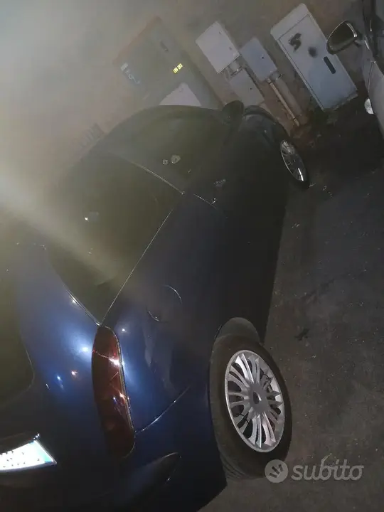 Lancia Ypsilon 2006 photo 2