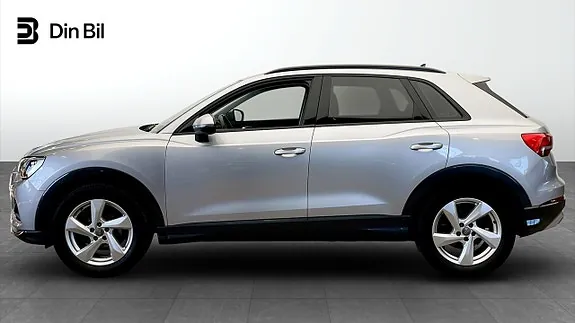 Audi Q3 2021 photo 2