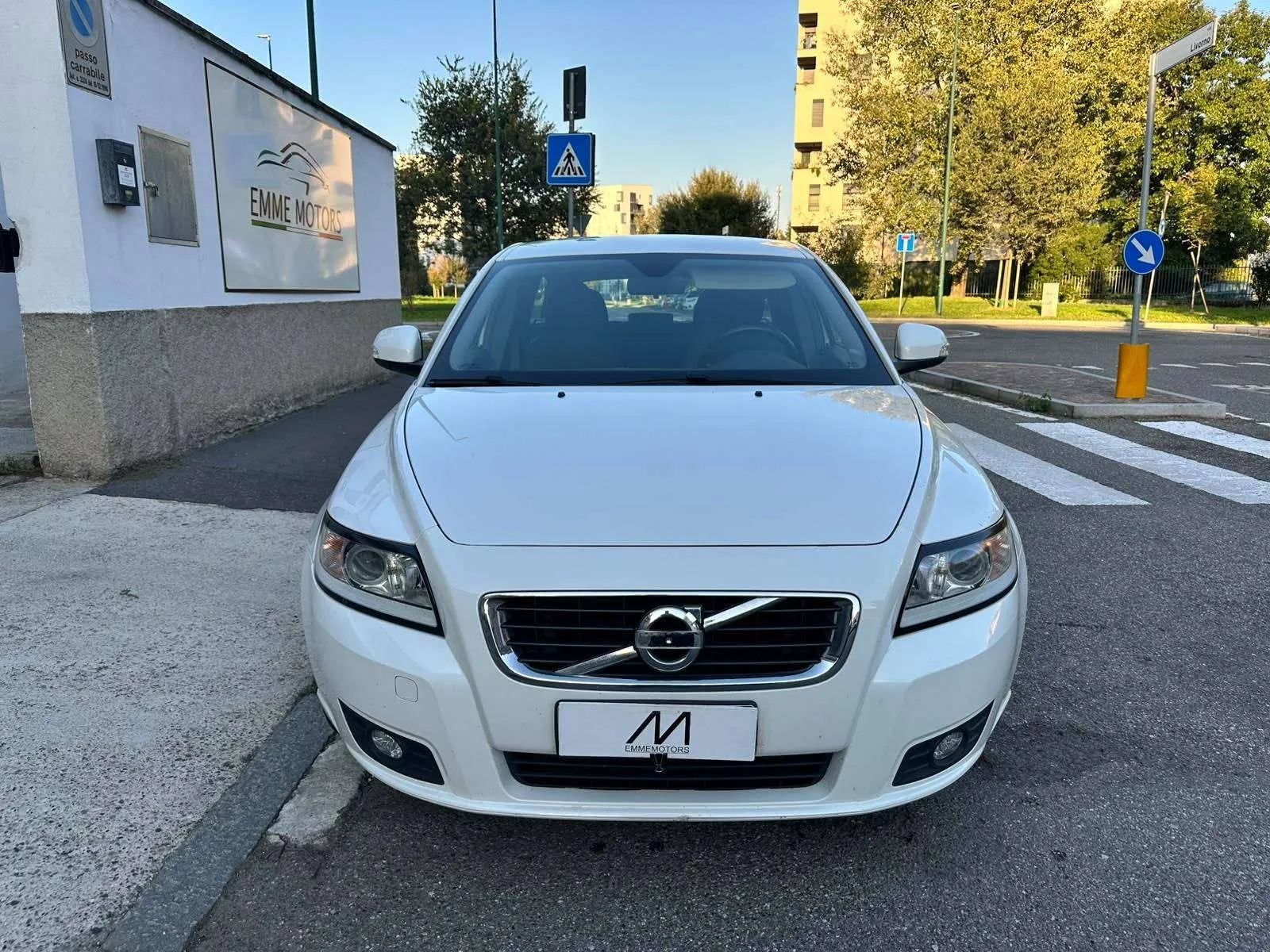 Volvo V50