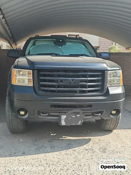 GMC Sierra