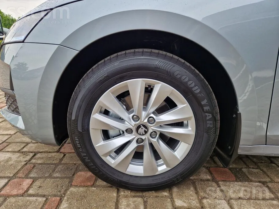 Skoda Octavia 2026 photo 5