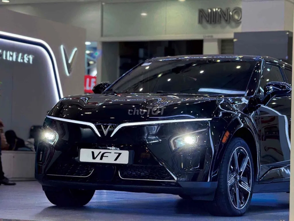 Vinfast Vf7 photo 2
