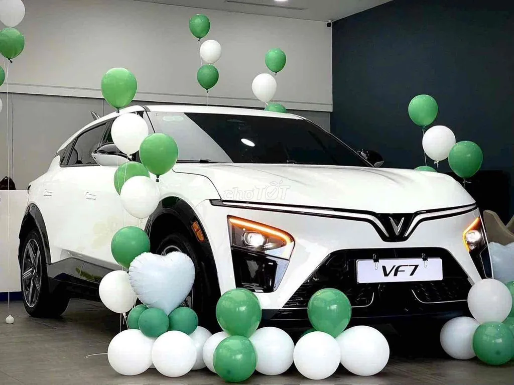 Vinfast Vf7