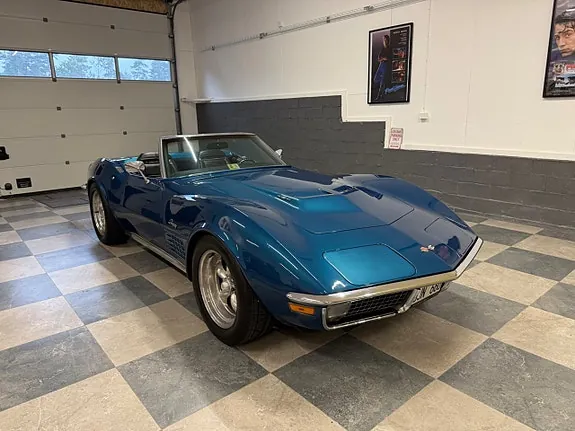 Chevrolet Corvette 1972 photo 3