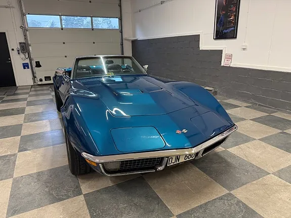 Chevrolet Corvette 1972 photo 4