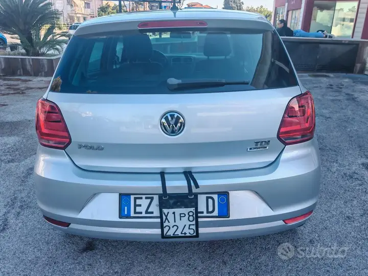 Volkswagen Polo 2015 photo 4