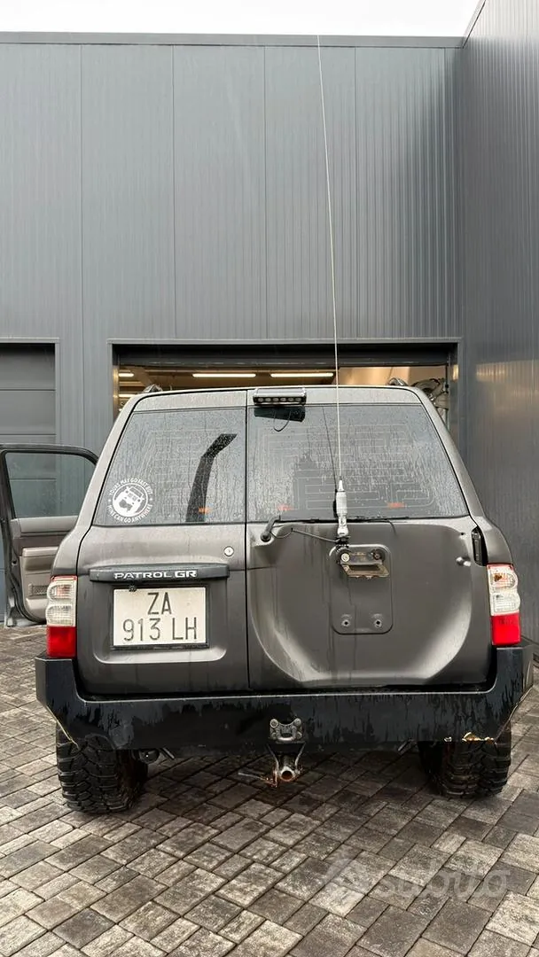 Nissan Patrol 1999 photo 2