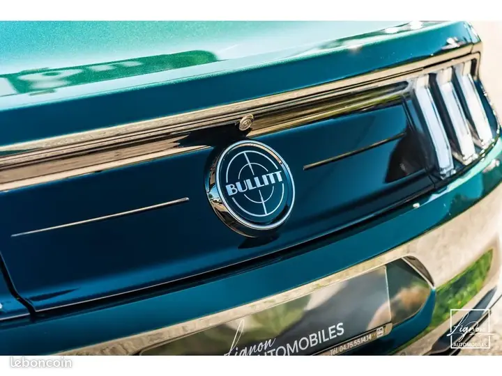 Ford Mustang 2020 photo 2