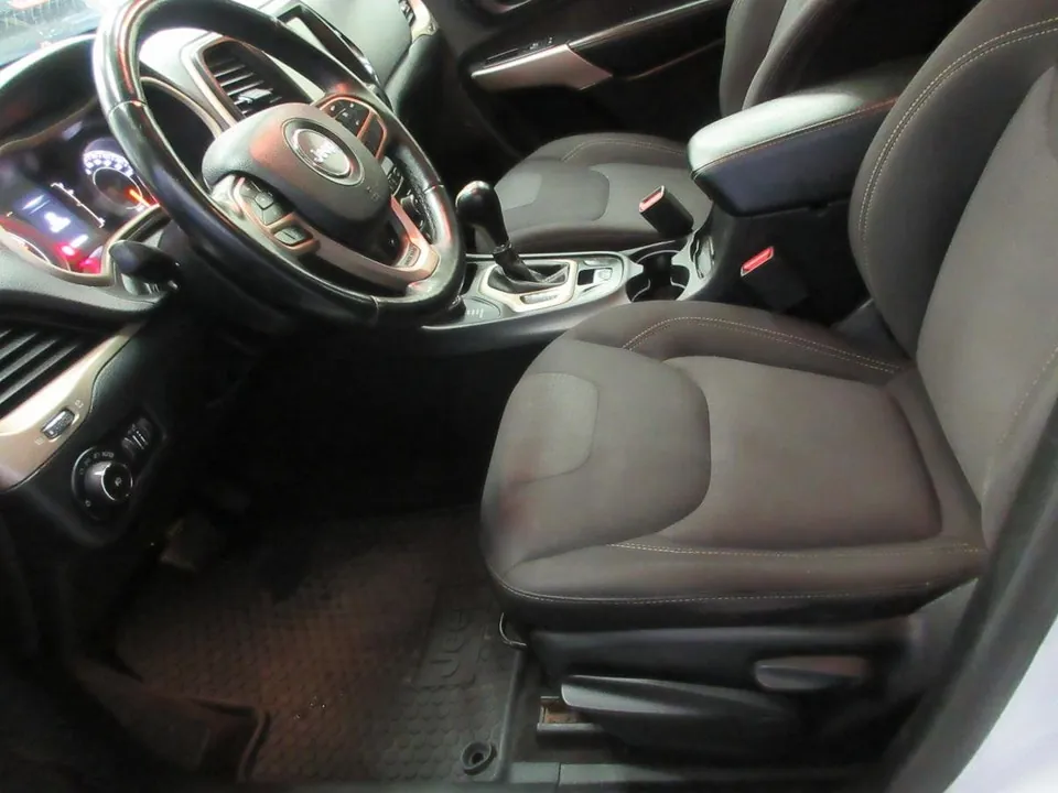 Jeep Cherokee 2017 photo 5