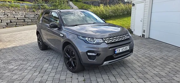 Land Rover Discovery Sport 2016 photo 2