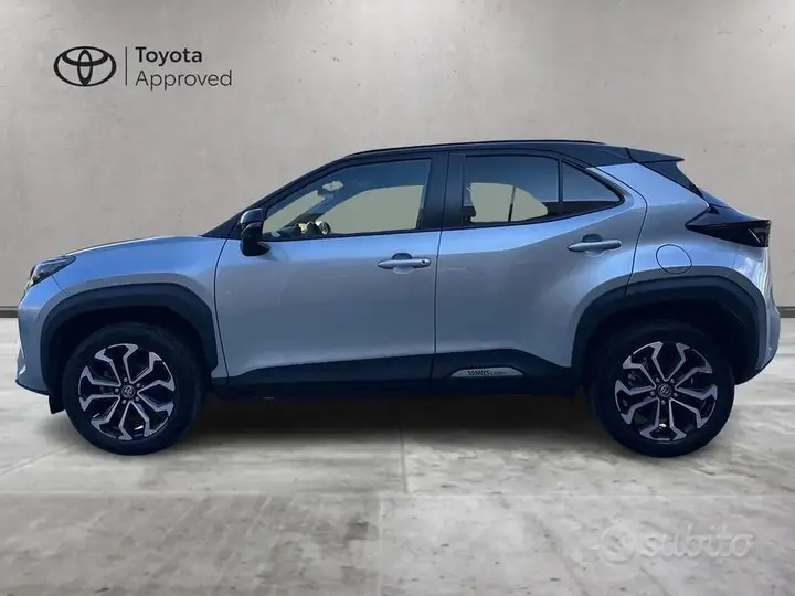 Toyota Yaris Cross 2023 photo 3