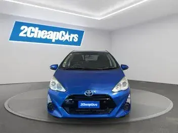 Toyota Aqua 2014 photo 3