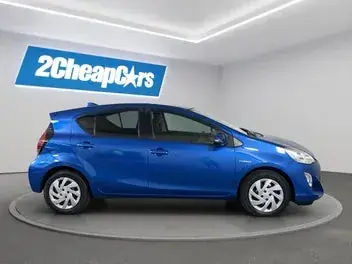 Toyota Aqua 2014 photo 5