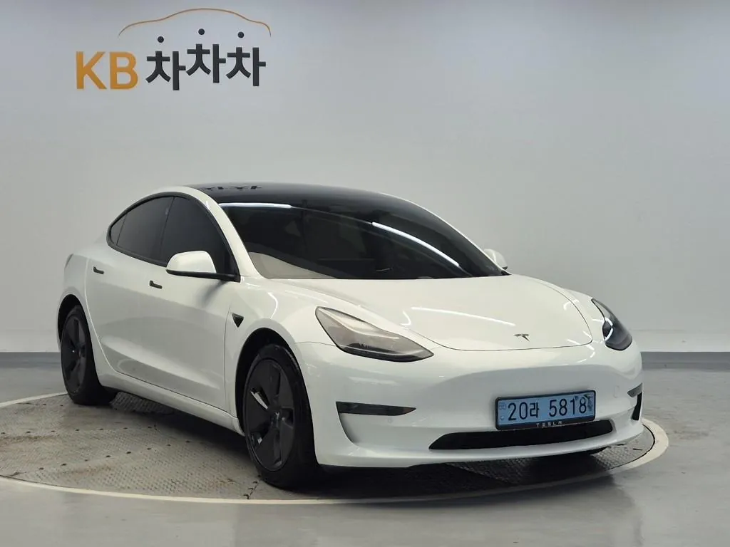 Tesla Model 3 2021 photo 4