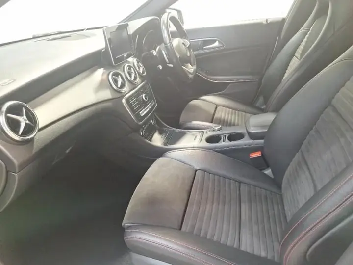 Mercedes-Benz Cla 2018 photo 5