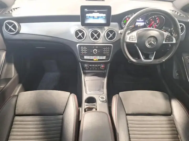 Mercedes-Benz Cla 2018 photo 3