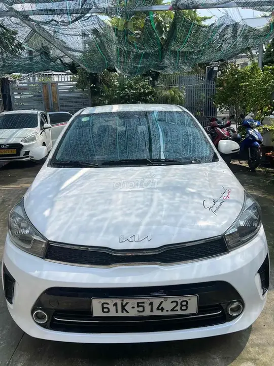 Kia Soluto