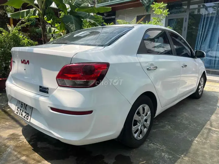 Kia Soluto 2019 photo 2