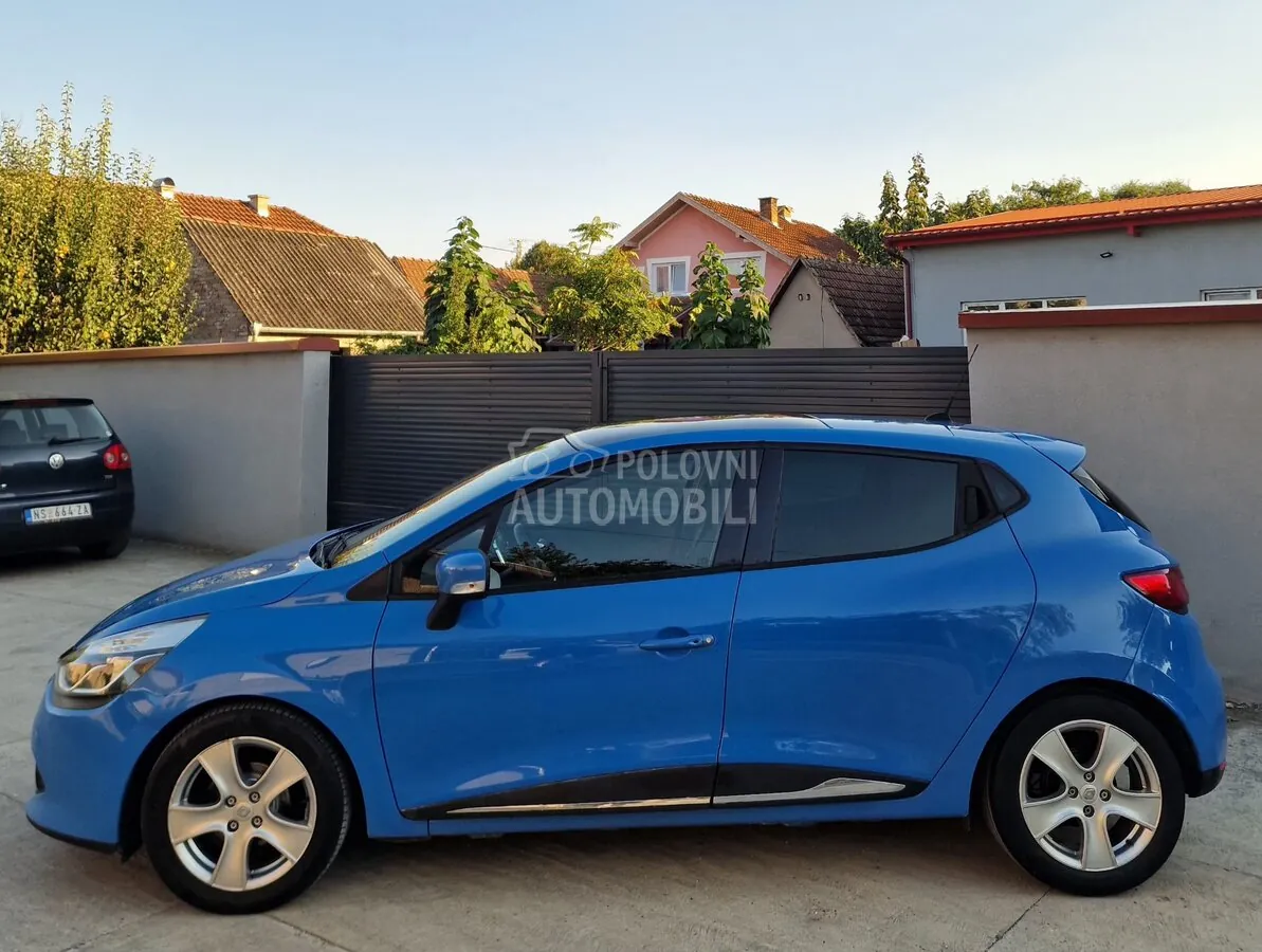 Renault Clio 2013 photo 2