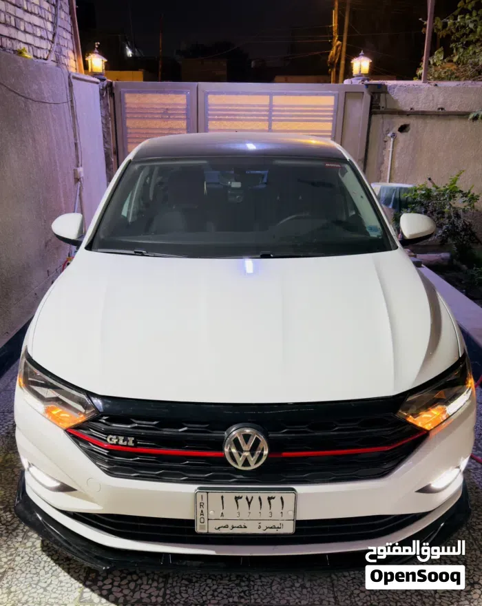 Volkswagen Jetta 2021 photo 2
