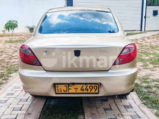 Kia Rio 2000 photo 5