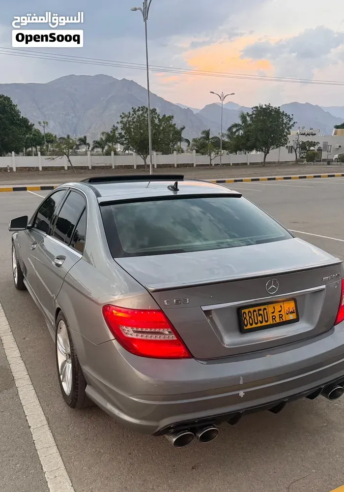 Mercedes-Benz C300 2011 photo 4