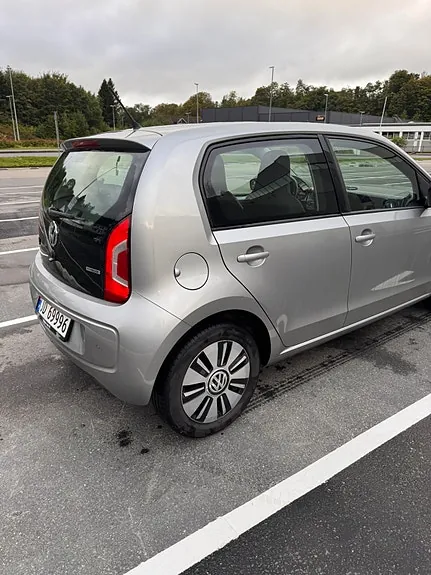 Volkswagen Up 2014 photo 5