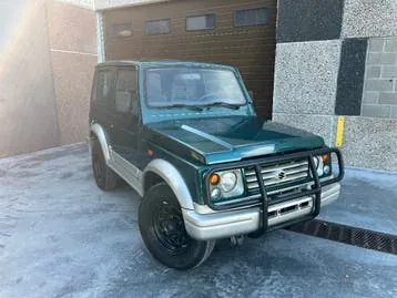Suzuki Samurai