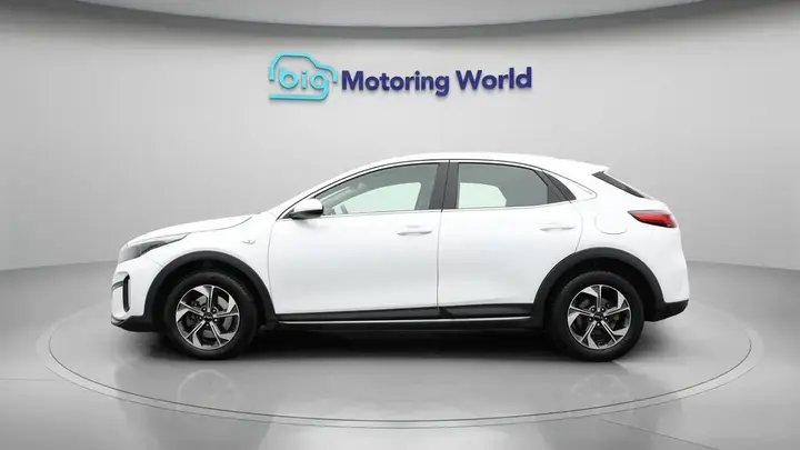 Kia Xceed 2023 photo 5