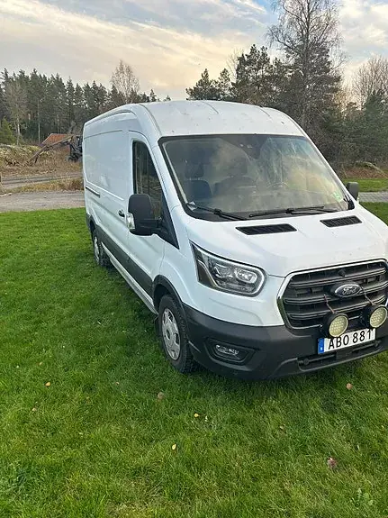 Ford Transit 2022 photo 2