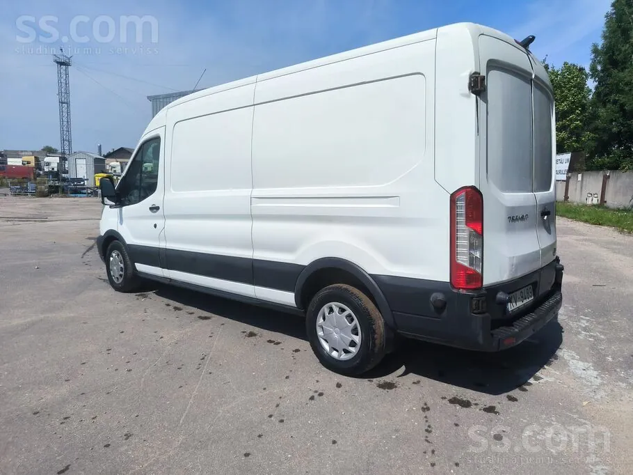 Ford Transit 2017 photo 2