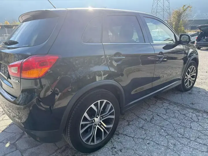 Mitsubishi Asx 2015 photo 3